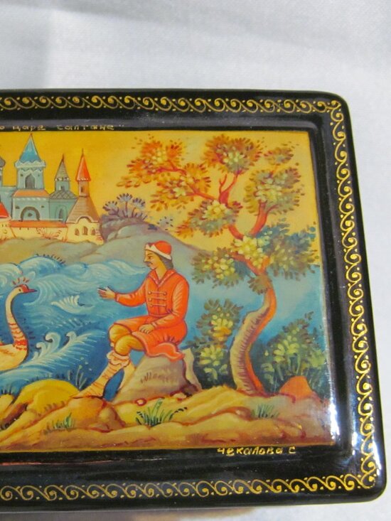 Russian Black Lacquer Box Tale of Tsar Saltan Swan Princess Mstera Signed - Picture 3 of 16